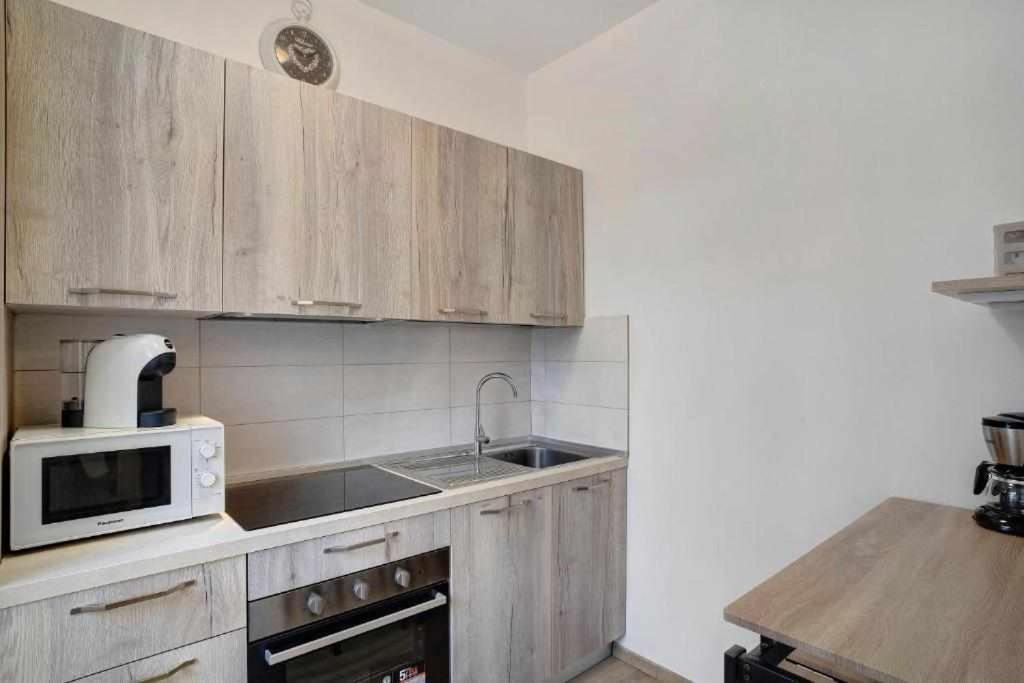 Ninfea Apartments Санремо Экстерьер фото
