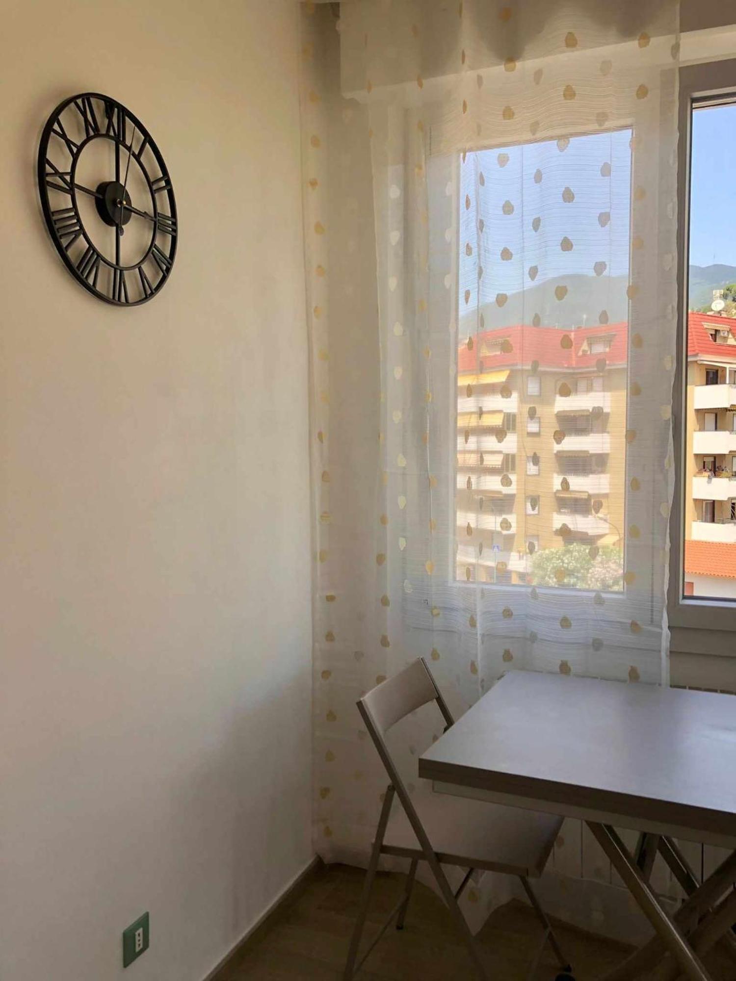 Ninfea Apartments Санремо Экстерьер фото